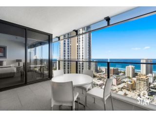 Circle on Cavill â€“ 1 Bedroom + Study Ocean View in the heart of Surfers Paradise Apartment, Gold Coast - 2