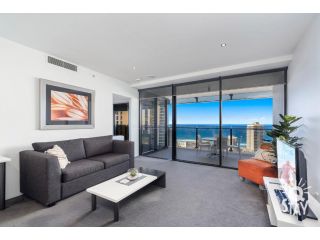 Circle on Cavill â€“ 1 Bedroom + Study Ocean View in the heart of Surfers Paradise Apartment, Gold Coast - 4