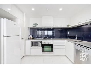 Circle on Cavill - 1 Bedroom + Study SPA Ocean View â€” Q Stay Apartment, Gold Coast - 5