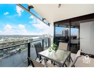 Circle on Cavill - 2 Bedroom Hinterland Apartments in the Heart of Surfers Paradise Apartment, Gold Coast - 4