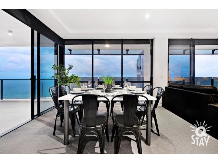 Circle on Cavill â€“ 3 Bedroom Sub Penthouse Amazing Ocean Views, Surfers Paradise Apartment, Gold Coast - imaginea 8