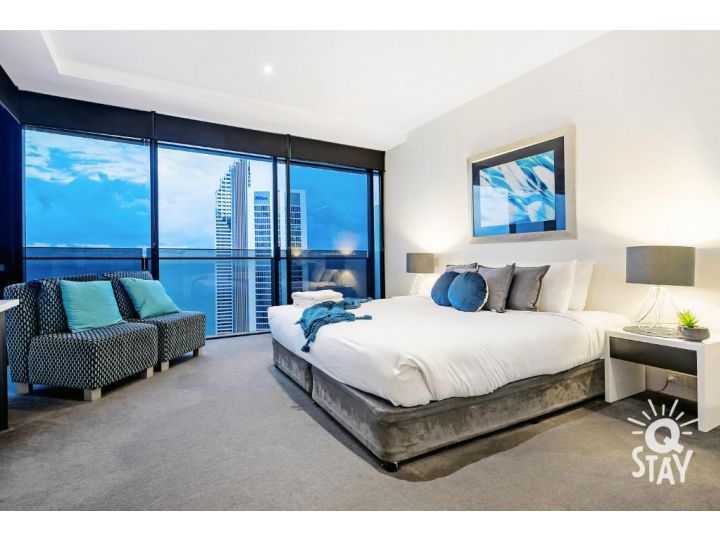 Circle on Cavill â€“ 3 Bedroom Sub Penthouse Amazing Ocean Views, Surfers Paradise Apartment, Gold Coast - imaginea 14