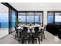 Circle on Cavill â€“ 3 Bedroom Sub Penthouse Amazing Ocean Views, Surfers Paradise Apartment, Gold Coast - thumb 8
