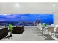 Circle on Cavill â€“ 3 Bedroom Sub Penthouse Amazing Ocean Views, Surfers Paradise Apartment, Gold Coast - thumb 11
