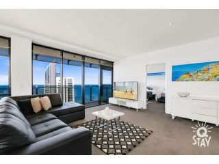 Circle on Cavill 3 Bedroom Sub Penthouse - Level 58! Apartment, Gold Coast - 2