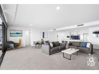 Circle on Cavill â€“ 4 Bedroom Sub Penthouse Ocean - Level 49!! Apartment, Gold Coast - 4