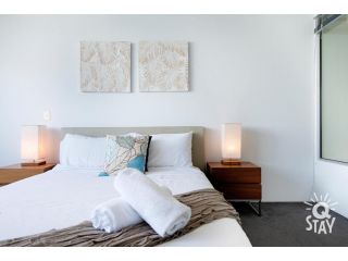 Circle on Cavill AMAZING 1 Bedroom SPA & Study â€” Q Stay Apartment, Gold Coast - 5