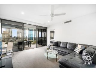 Circle on Cavill Modern 1 Bedroom + Study, Ocean View â€” Q Stay Apartment, Gold Coast - 1