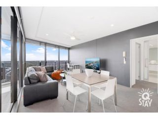 Circle on Cavill Spectacular 1 Bedroom + Study - QSTAY Apartment, Gold Coast - 1