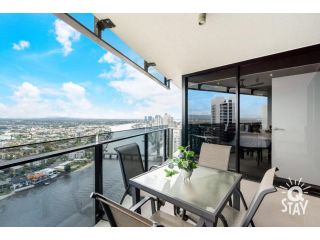 Circle on Cavill Surfers Paradiseâ€“ 2 Bedroom Ocean View Family - KIDS STAY FREE Apartment, Gold Coast - 4