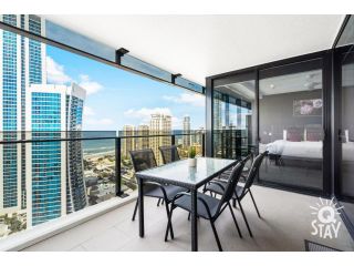 Circle on Cavill Surfers Paradise MID WEEK MADNESS DEAL - Q Stay Apartment, Gold Coast - 2