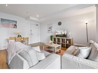 City centre 2-bedroom apartment Apartment, Melbourne - 1