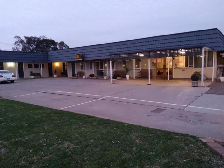 City Park Motel and Apartments Hotel, Wagga Wagga - imaginea 3