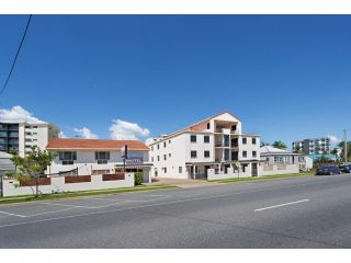 Cityville Luxury Apartments and Motel Aparthotel, Rockhampton - 1