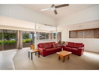 Clarence Court On The Beach Guest house, Yamba - 5