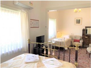 Clarendon Motel and Guesthouse Hotel, Katoomba - 1