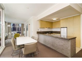 Clarion Suites Gateway Hotel, Melbourne - 4