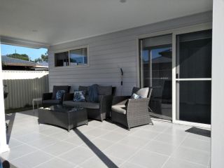 Ashley's Retreat Umina Beach Villa, Umina - 2