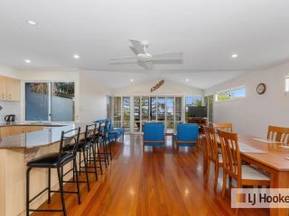 Clovelly Beach Townhouse Apartment, Kingscliff - 1