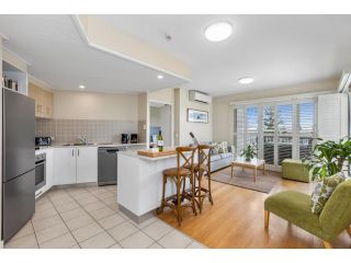 Salt - 2brm apartment with Spa bath and Ocean Views Hotel, Kingscliff - 1