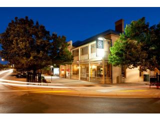 Cobb & Co Court Boutique Hotel Hotel, Mudgee - 2