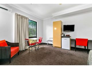 Comfort Inn Parklands Calliope Hotel, Queensland - 4