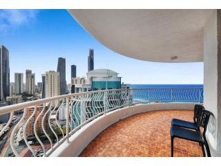 Comfortable 2-Bed with Breathetaking Views Apartment, Gold Coast - 1