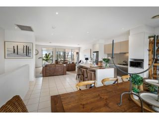 Comfy Coast Drive Condo Apartment, Torquay - 4