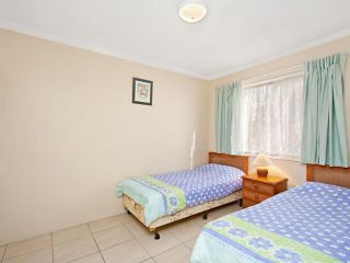 Como unit 5 - Good value 2 bedroom unit Apartment, Gold Coast - 3