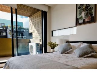 Contemporary 2-Bedroom Apartment 5 Mins to Beach Apartment, Melbourne - 2