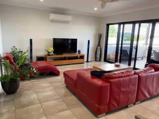 Cooktown Harbour View Luxury Apartments Apartment, Cooktown - 1