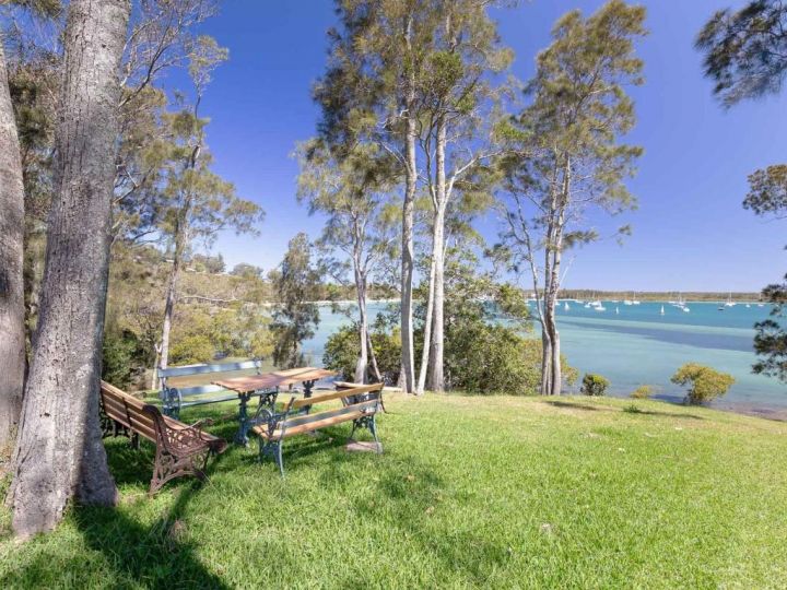 &#x27;Corlette Waterfront&#x27;, 2/44 Danalene Parade - Waterfront Luxury, WIFI, Aircon, Boat Parking Guest house, Corlette - imaginea 19