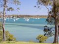 &#x27;Corlette Waterfront&#x27;, 2/44 Danalene Parade - Waterfront Luxury, WIFI, Aircon, Boat Parking Guest house, Corlette - thumb 2