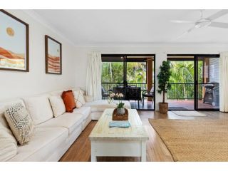 Corona St Secluded Sunshine Beach Duplex with Private Pool Apartment, Sunshine Beach - 4