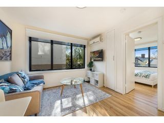 Cosy 1-Bed Unit near MCG and AAMI Park Apartment, Melbourne - 1