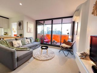 Cosy 2 Beds 2 Baths Apt With Car Park at Southern Cross Apartment, Melbourne - 5