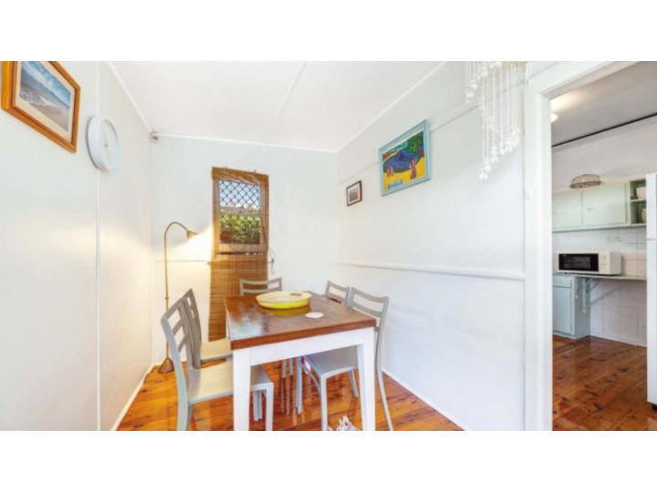 Cosy Escape Umina Beach Family Fun Guest house, Umina - imaginea 4