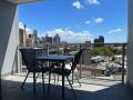 Cosy studio with a large balcony and a great view! Apartment, Sydney - thumb 2