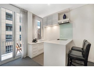 Cosy Studio in Heart of Melbourne CBD Apartment, Melbourne - 5