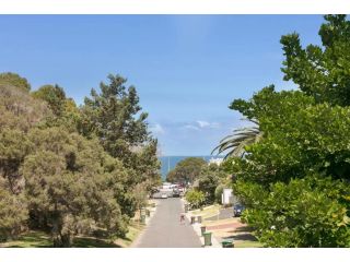 Cottesloe Beach View Apartment - EXECUTIVE ESCAPES Apartment, Perth - 2