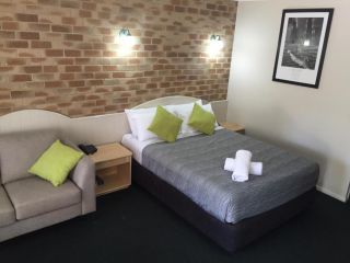 Country Gardens Motor Inn Hotel, Toowoomba - 5