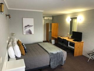 Country Roads Motor Inn Hotel, West Wyalong - 1