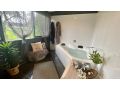 Couples Private Spa Retreat Villa, Cowes - thumb 4