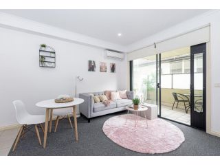 Cozy 1 bedder in St Kilda with Balcony Apartment, Melbourne - 2