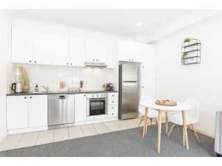 Cozy 1 bedder in St Kilda with Balcony Apartment, Melbourne - 1