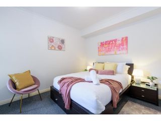 Cozy 1 bedder in St Kilda with Balcony Apartment, Melbourne - 5