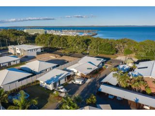 Crab Cottages Villa, Queensland - 1