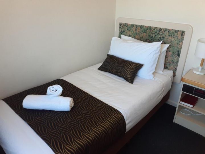 Crest Motor Inn Hotel, Queanbeyan - imaginea 16