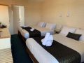 Crest Motor Inn Hotel, Queanbeyan - thumb 1