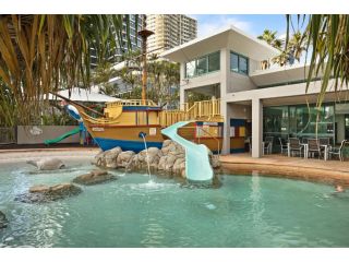 Crown Tower Stunning 2 Bedroom Apartment Apartment, Gold Coast - 3